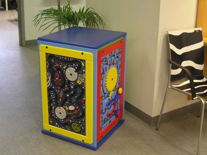 Deluxe Activity Cube